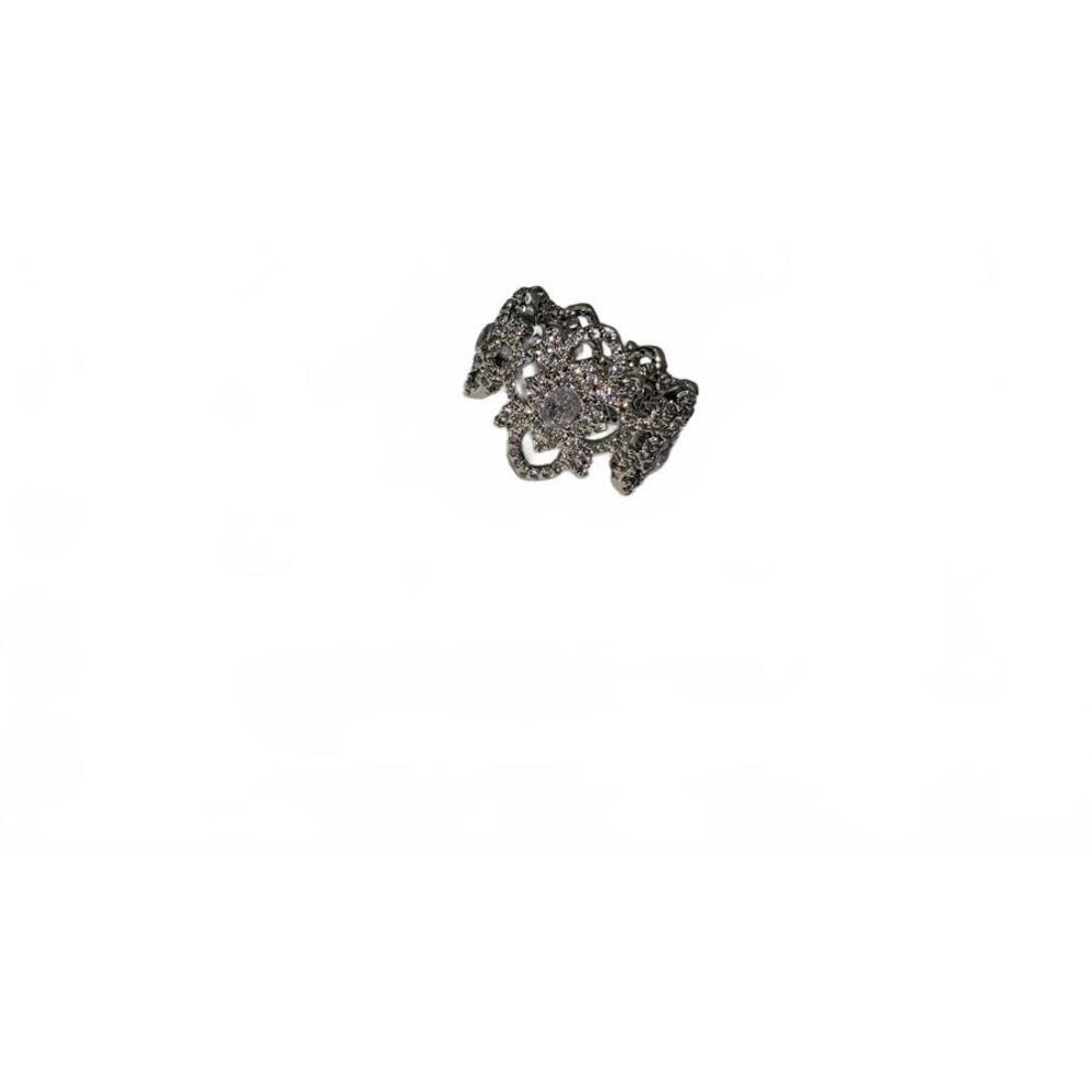 Elegant Vintage Silver Filigree Ring with Sparkling Details Size 7 - Picture 2 of 9